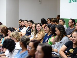 Professoras da rede de ensino público e privado participam do encerramento do Curso de Extensão Práticas de Alfabetização e Letramento da UFLA 